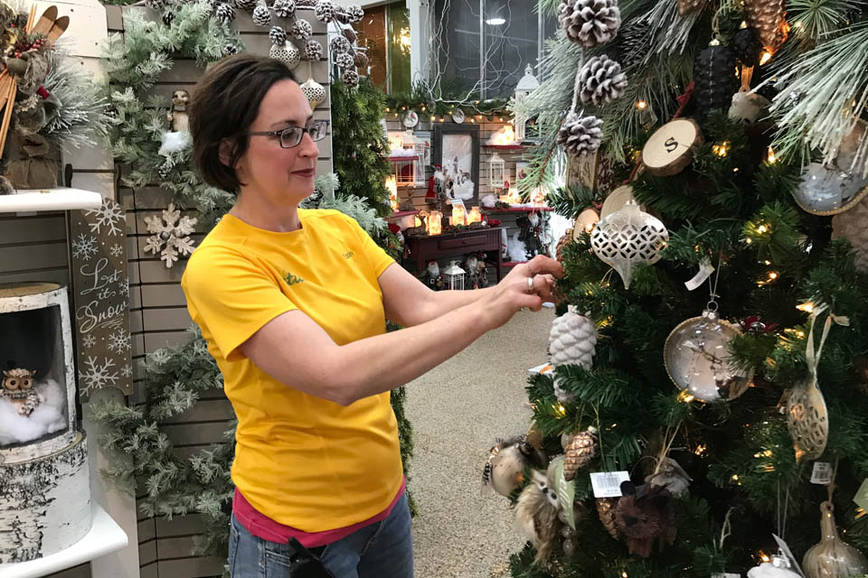 Lawn and Garden Center Jobs | Petitti Garden Centers